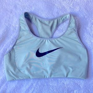 mint green nike sports bra